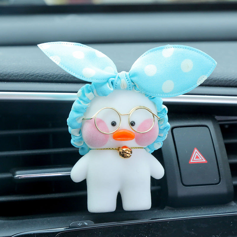 figurine kawaii voiture