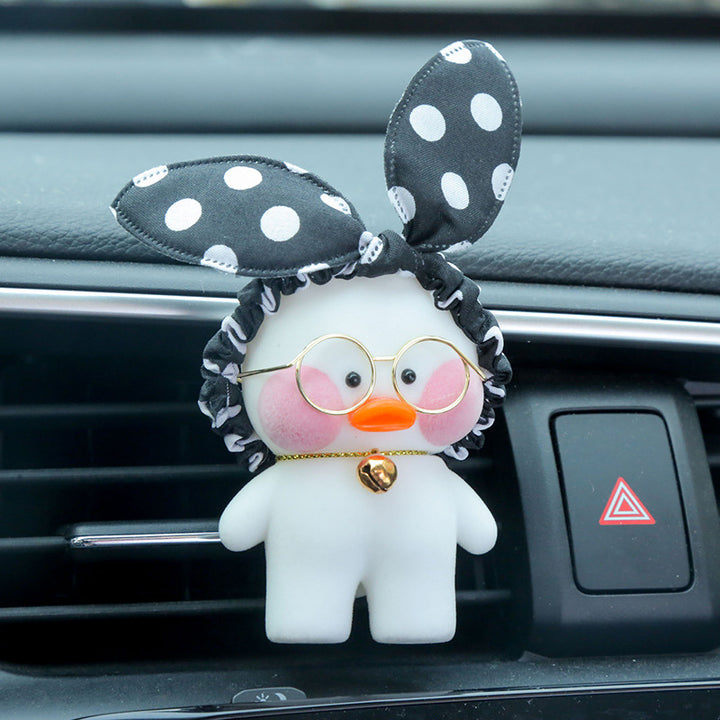 figurine kawaii voiture