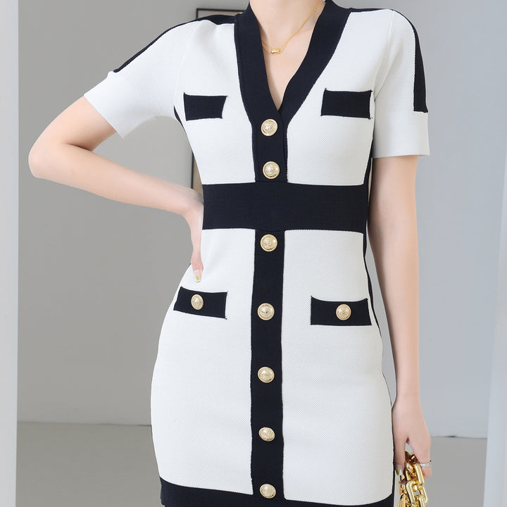 robe coréenne noir et blanc