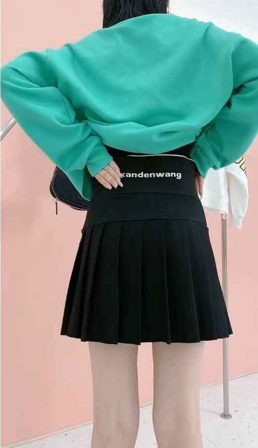 Jupe Noir Plissée Courte